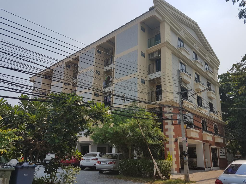 The European Place Bangkok Exterior foto