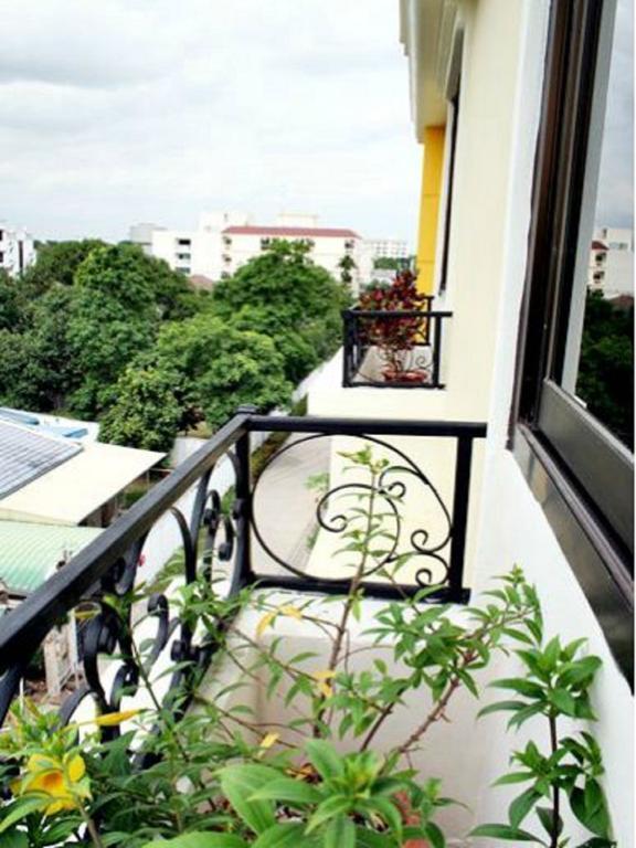 The European Place Bangkok Exterior foto
